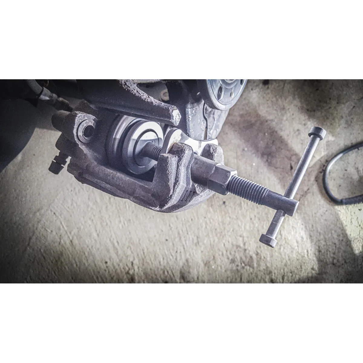 JUEGO 13 PIEZAS DE REPOSICIONADOR DE PISTONES DE FRENO - Imagen 4