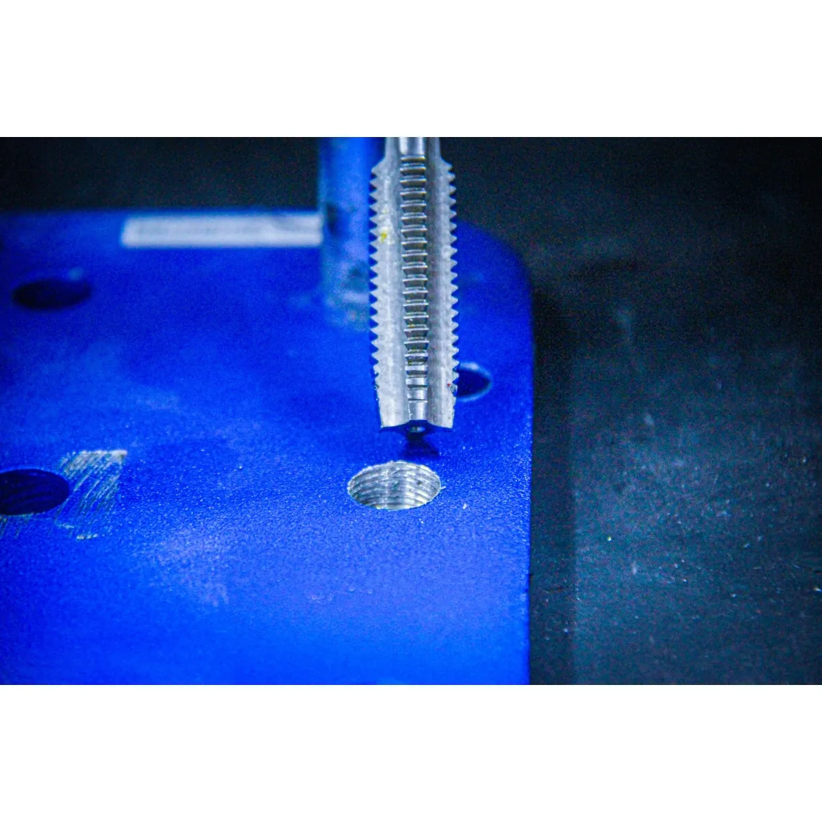 JUEGO 45 PIEZAS DE MACHUELOS Y TERRAJAS EN STANDARD - Imagen 8