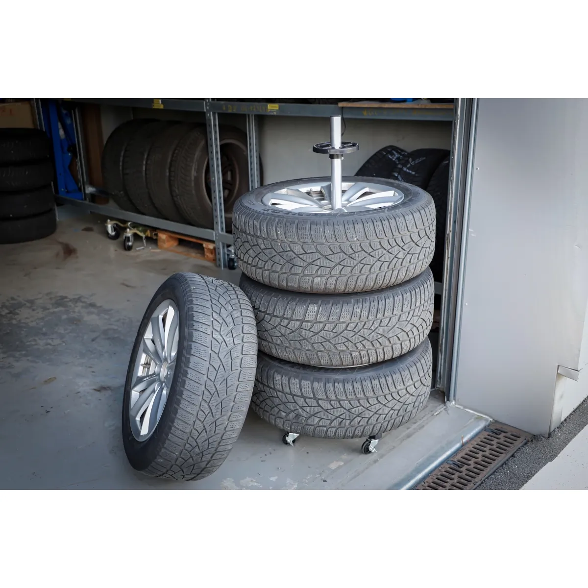 ARBOL PARA TRANSPORTE DE NEUMATICOS - Imagen 2